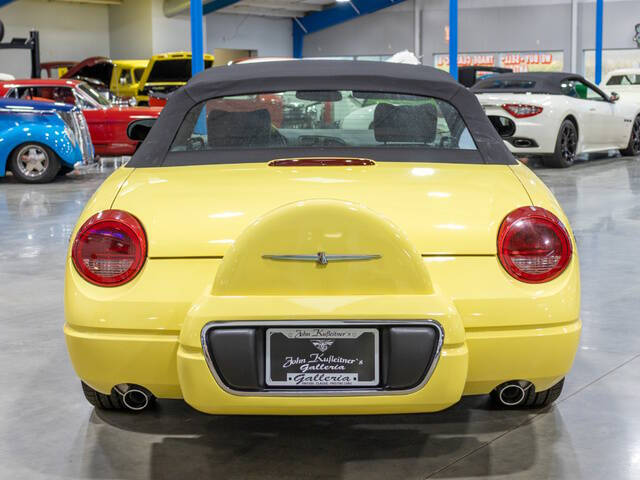 2002 Ford Thunderbird Deluxe