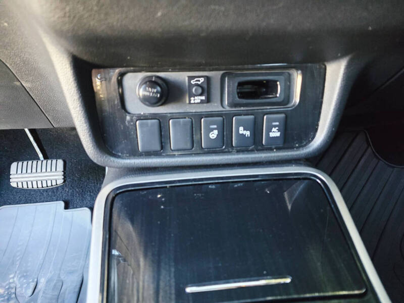 2018 Mitsubishi Outlander PHEV