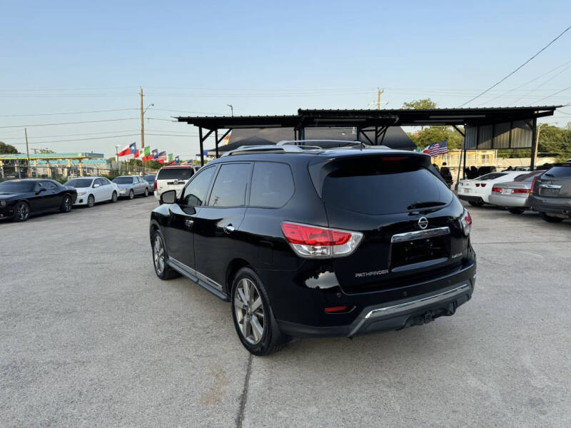 2013 Nissan Pathfinder Platinum
