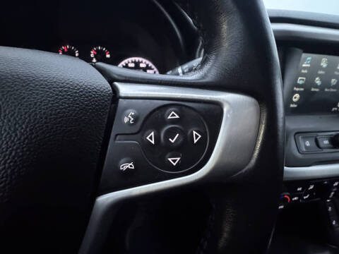 2017 GMC Acadia SLE-2