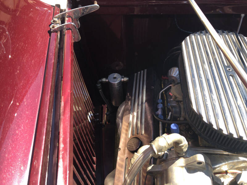 1932 Ford 2 Door Sedan