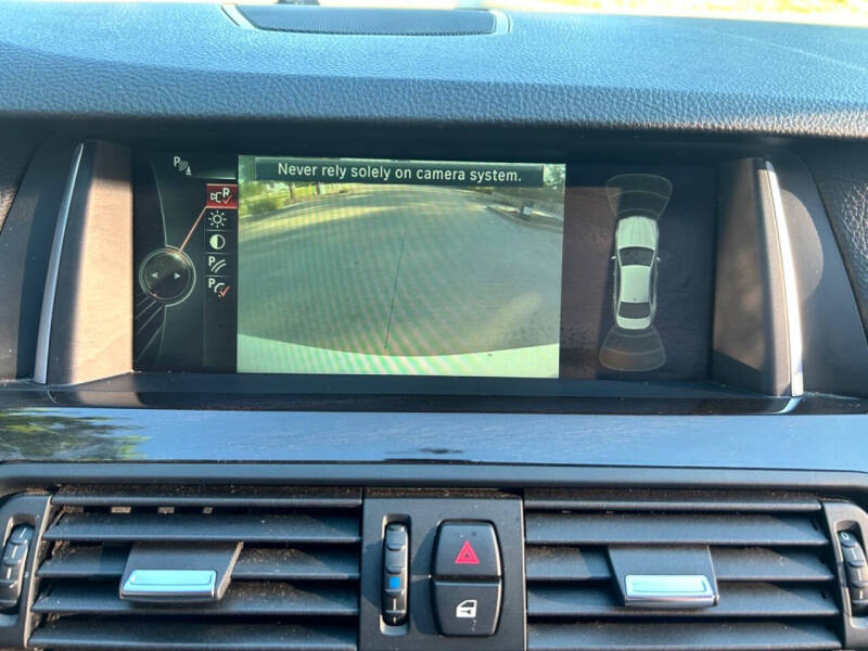 2015 BMW 5 Series 528i xDrive