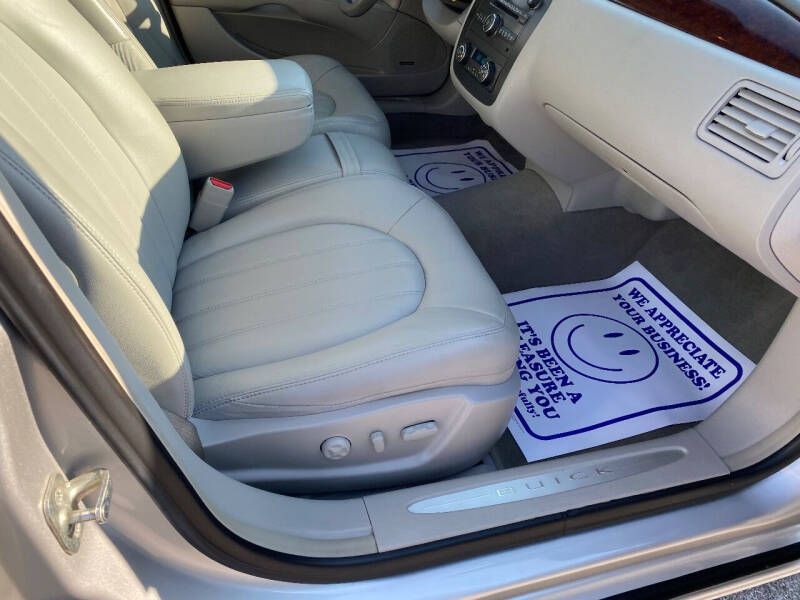 2011 Buick Lucerne CXL Premium