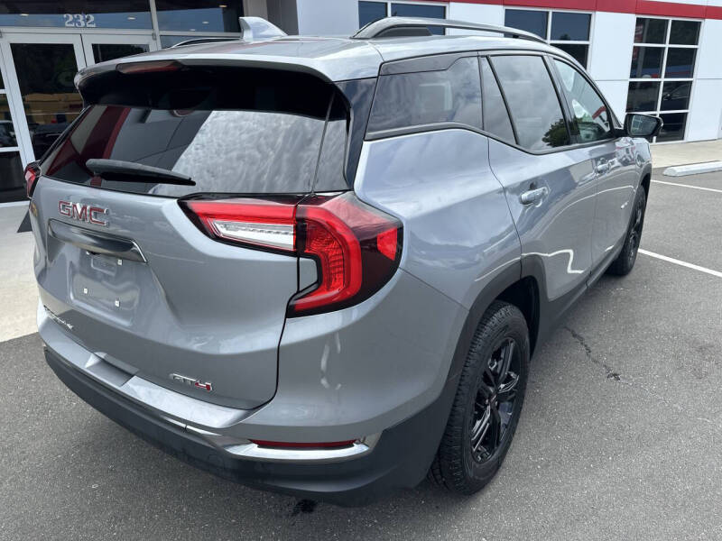 2023 GMC Terrain AT4