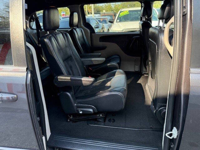 2017 Dodge Grand Caravan SXT