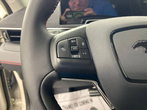 2025 Ford Mustang Mach-E Premium