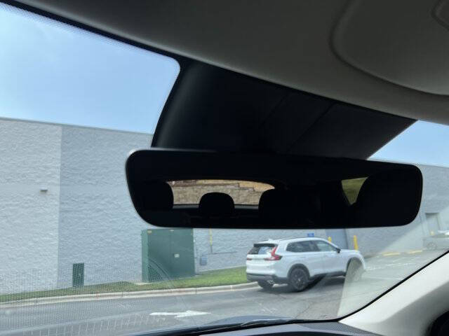 2025 Kia EV6 Light