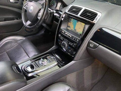 2013 Jaguar XK XKR