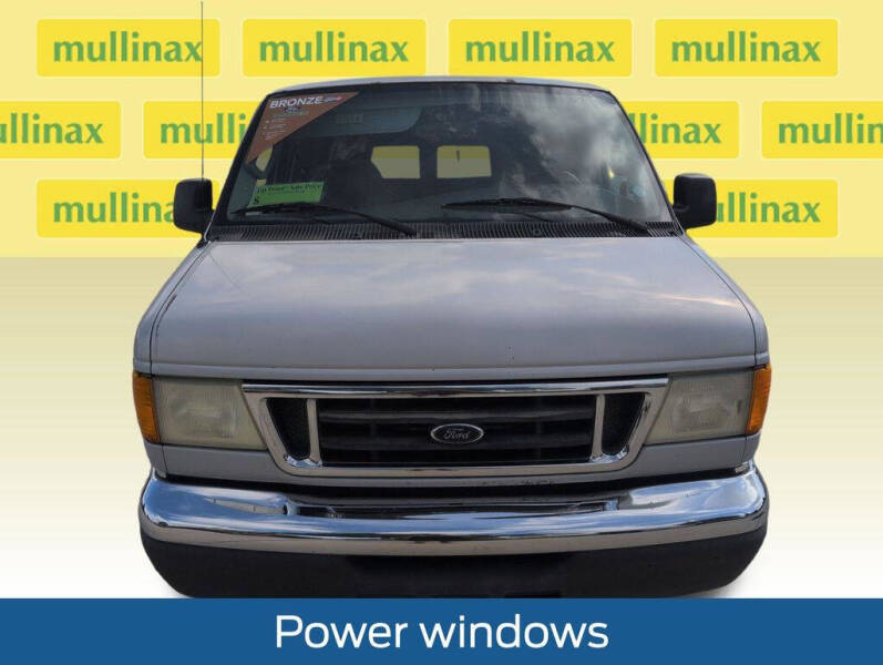 2007 Ford E-Series E-350 SD XLT