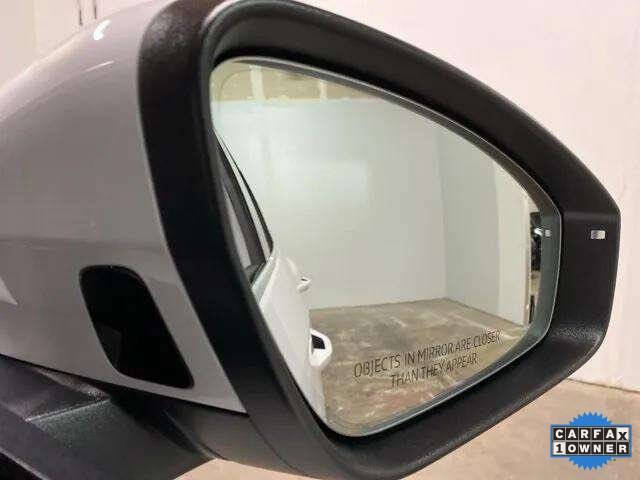 2024 Audi Q4 e-tron quattro Premium Plus 50