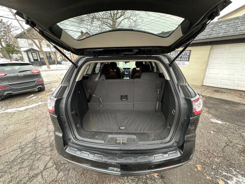 2017 Chevrolet Traverse LT