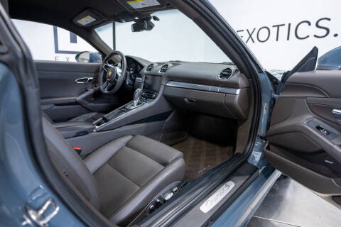 2017 Porsche 718 Cayman S