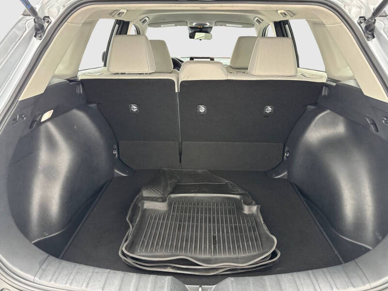 2024 Toyota Corolla Cross L