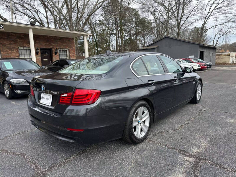 2012 BMW 5 Series 528i