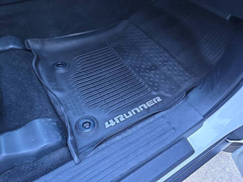 2018 Toyota 4Runner SR5