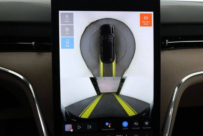 2025 Volvo EX90 Twin Plus 6P