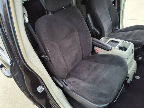 2014 Chrysler Town and Country Touring