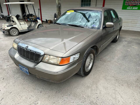 2002 Mercury Grand Marquis for sale at LEE'S USED CARS INC in Ashland KY