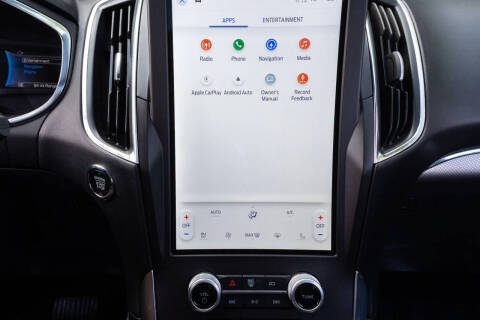 2021 Ford Edge Titanium