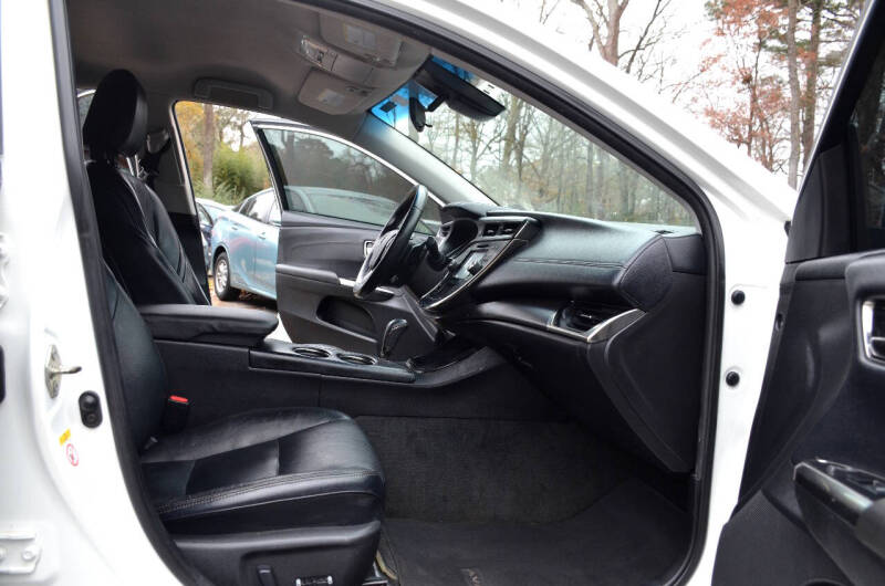 2017 Toyota Avalon XLE