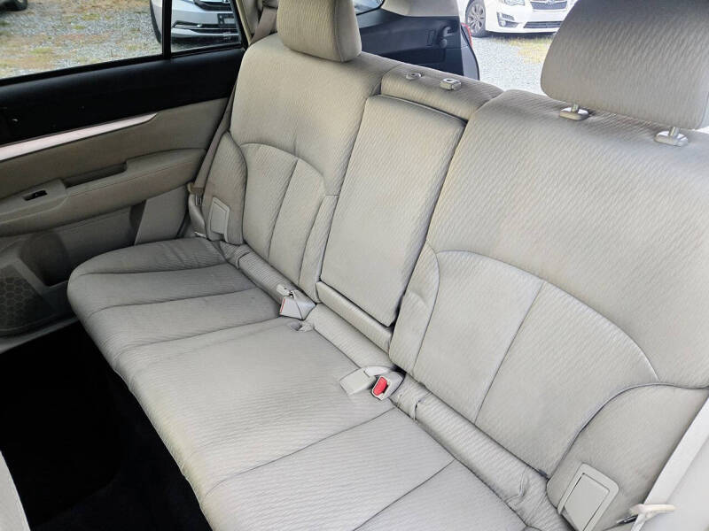 2012 Subaru Outback 2.5i Premium