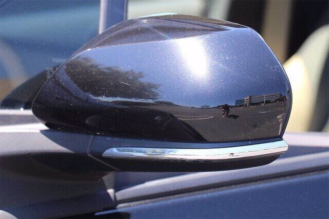 2017 Toyota Prius One