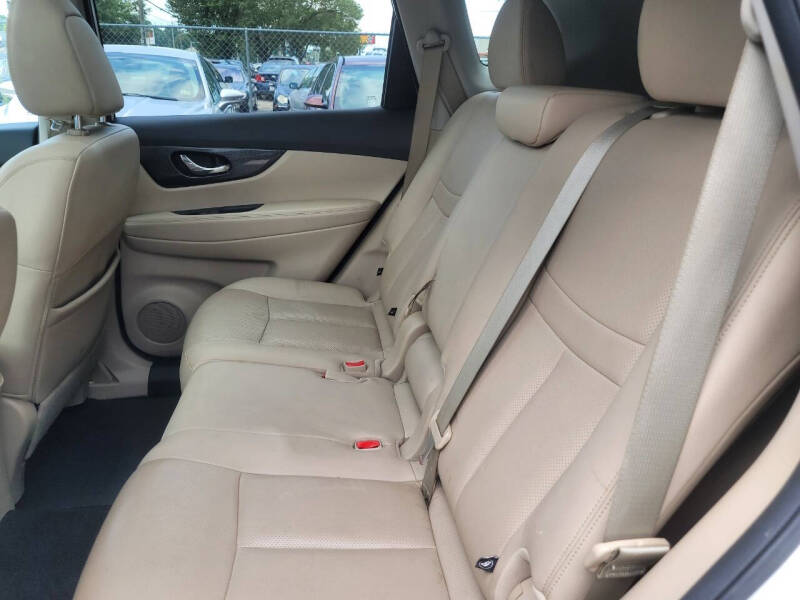 2016 Nissan Rogue SL