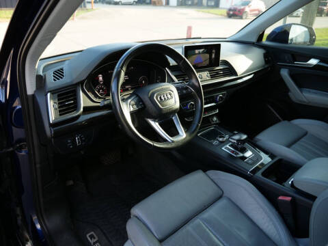 2018 Audi Q5 2.0T quattro Premium Plus