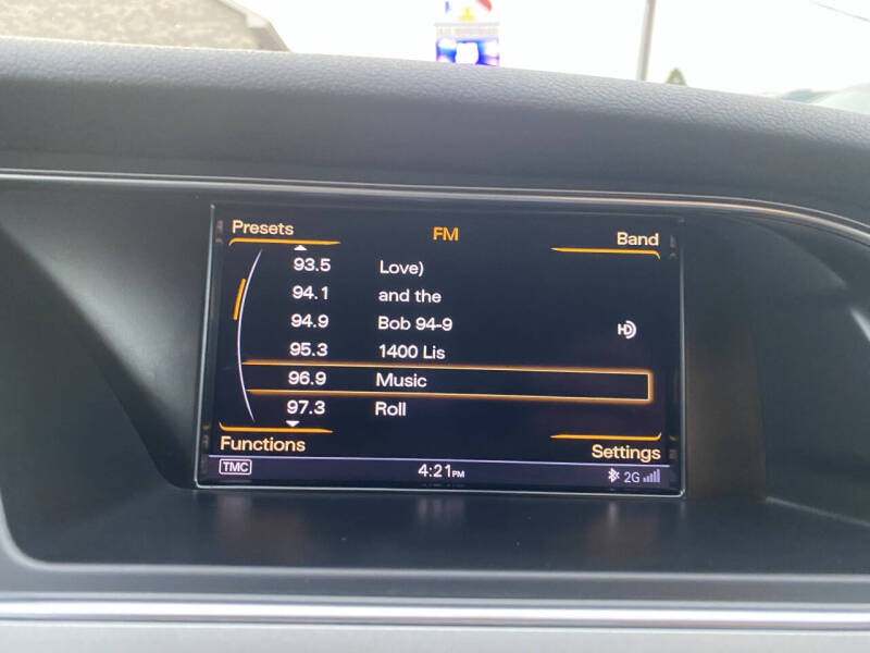 2016 Audi A4 2.0T quattro Premium Plus