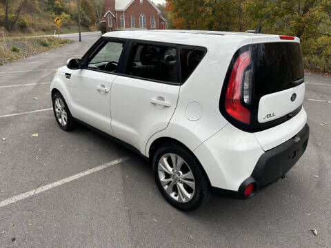2014 Kia Soul +