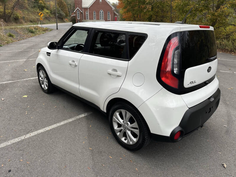 2014 Kia Soul +