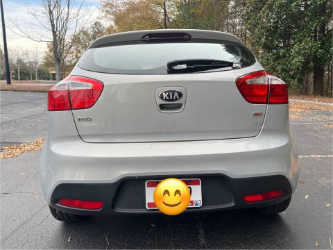 2013 Kia Rio 5-Door LX