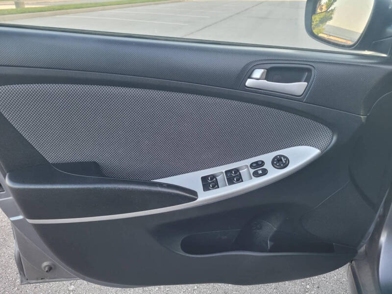 2014 Hyundai Accent GS