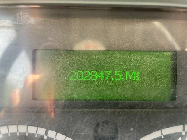 2018 Freightliner Business class M2