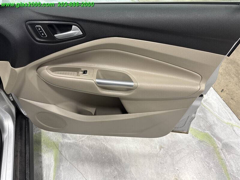 2013 Ford C-MAX Hybrid SE