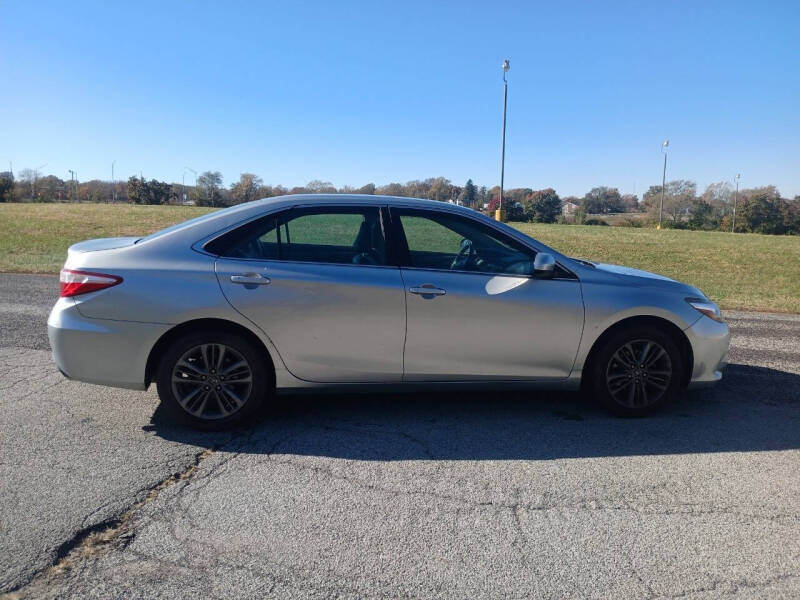 2017 Toyota Camry SE
