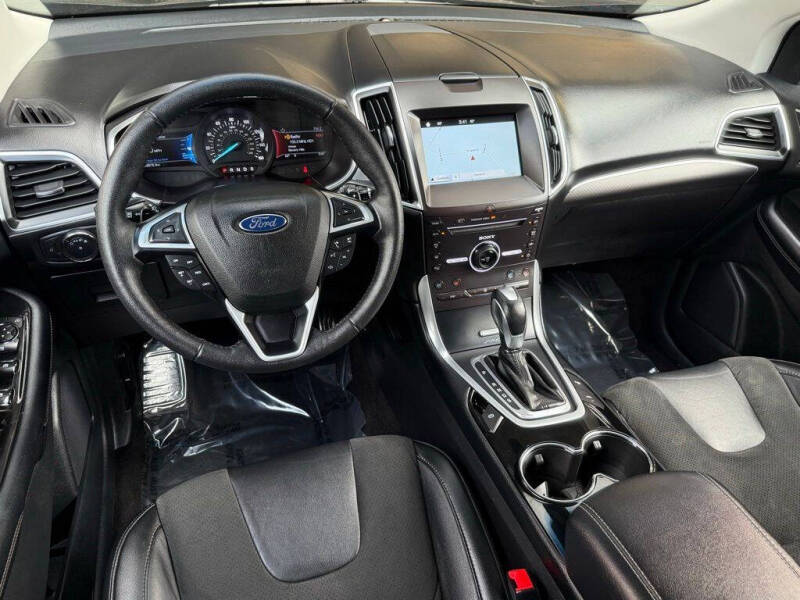 2016 Ford Edge Sport