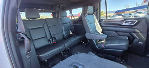 2023 Chevrolet Suburban Premier