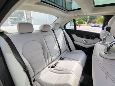 2016 Mercedes-Benz C-Class
