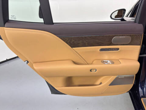 2024 Genesis G90 3.5T e-Supercharger