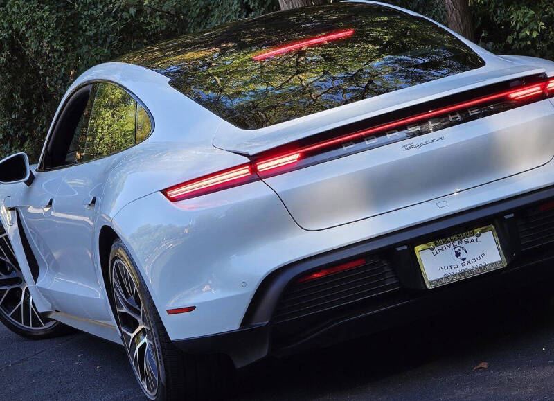 2023 Porsche Taycan