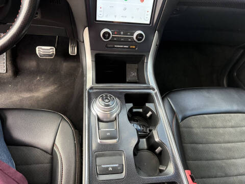 2021 Ford Edge ST-Line