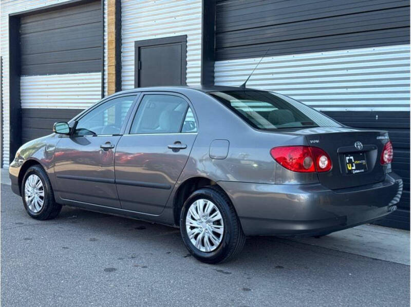 2005 Toyota Corolla