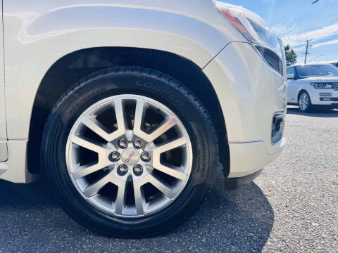 2015 GMC Acadia Denali