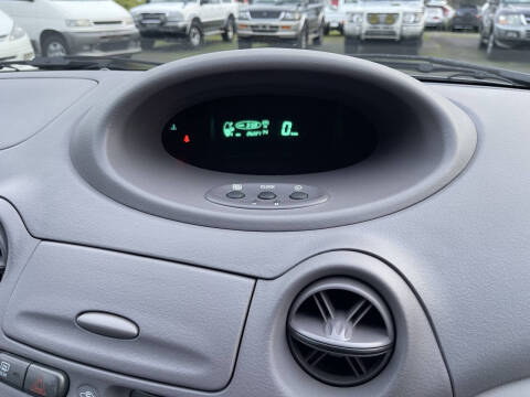 2000 Toyota Platz Echo