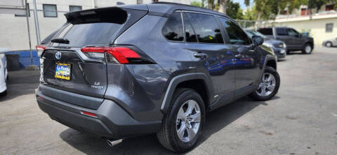 2022 Toyota RAV4 Hybrid LE