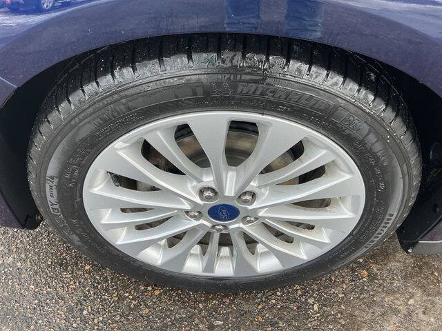 2017 Ford C-MAX Hybrid SE