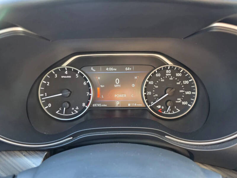 2017 Nissan Maxima Platinum