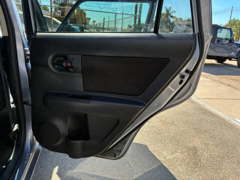 2009 Scion xB