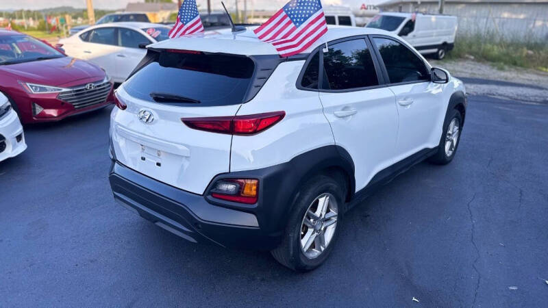 2020 Hyundai Kona SE